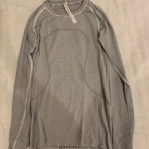 Lululemon long sleeve